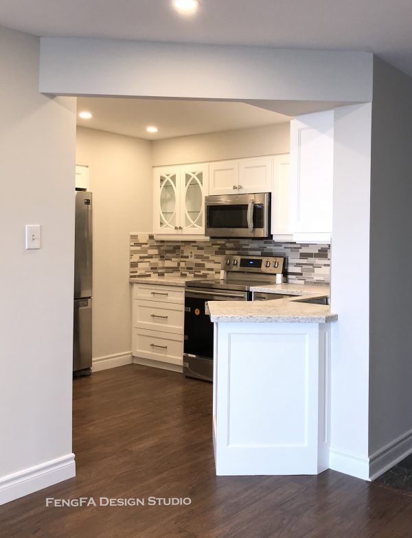 White pantry Markham