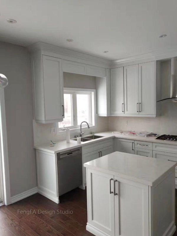 White pantry Markham
