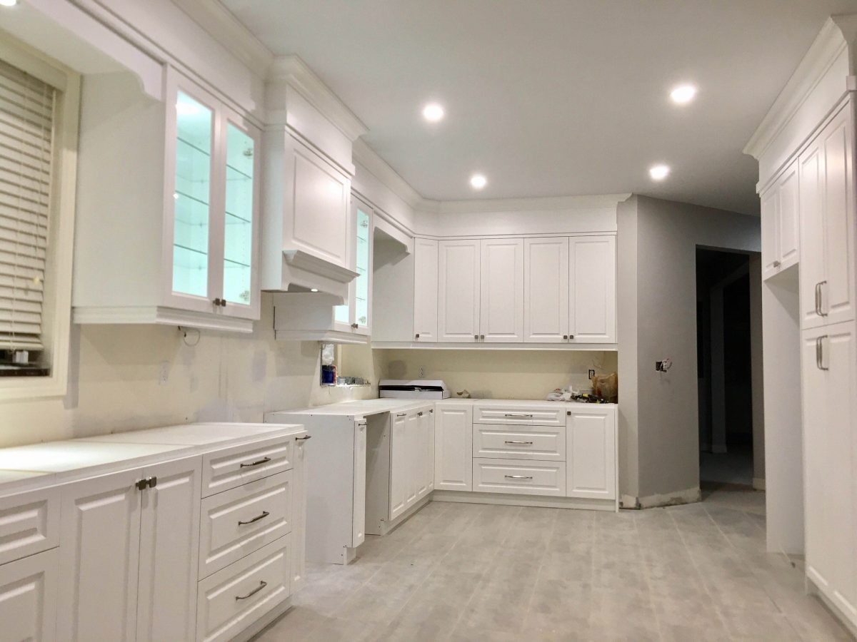 White pantry Markham