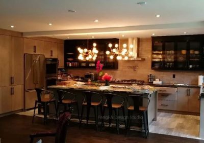 Contemporary Kitchen with High Gloss Pantry