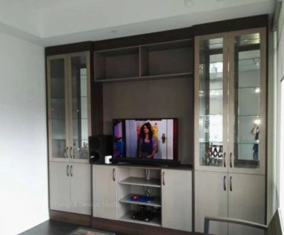 Black cabinets Markham
