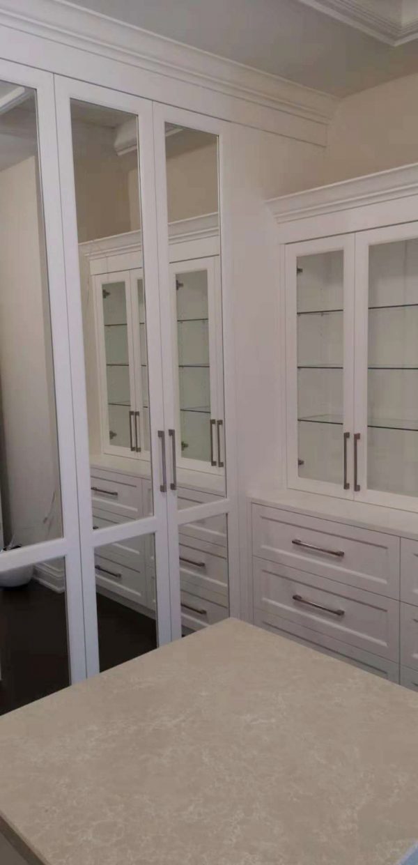White built-ins Toronto