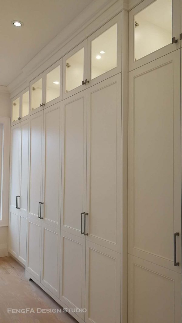 Contemporary vanity Vaughan