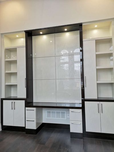 White built-ins Design