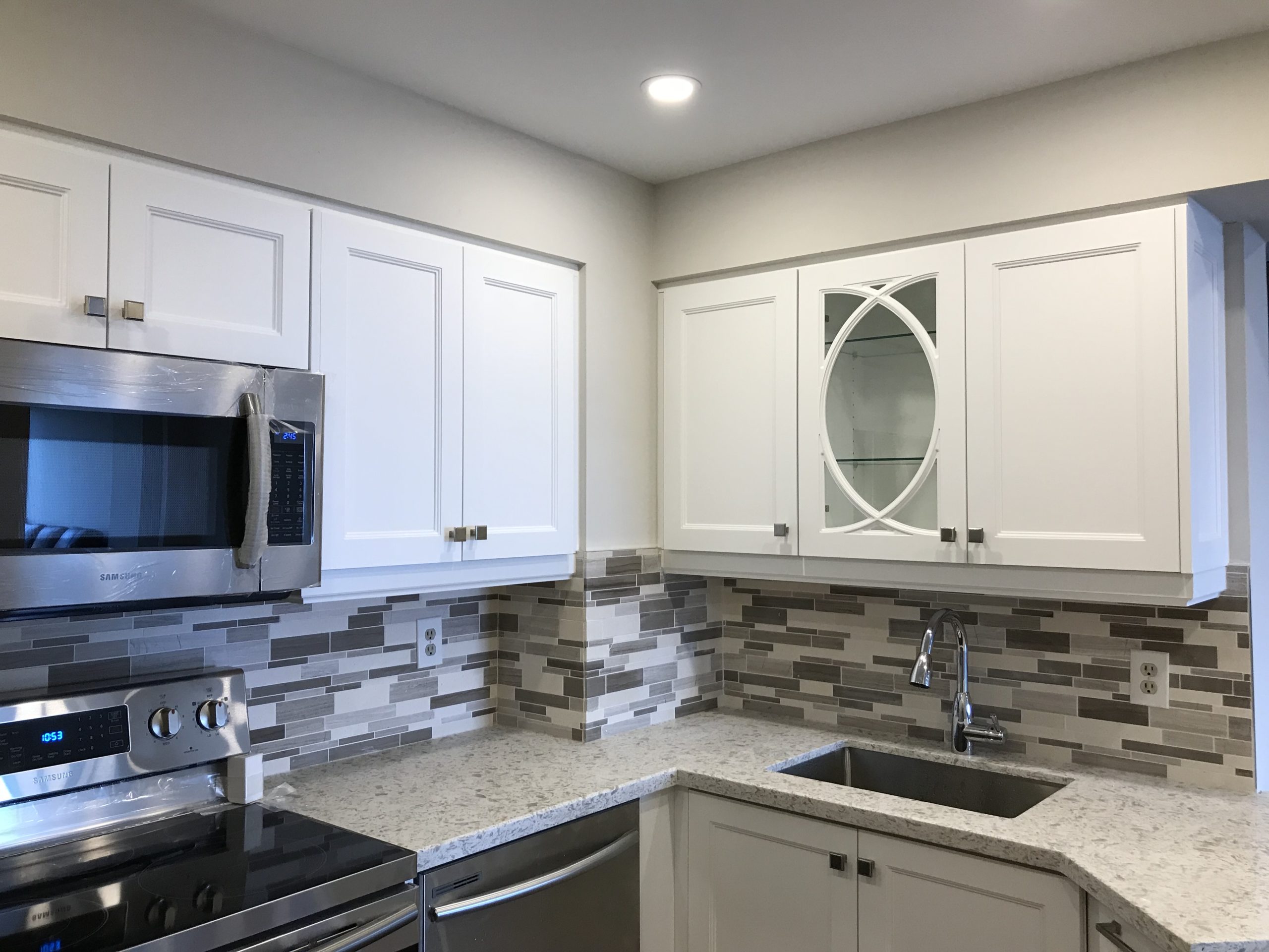 Transitional Kitchen - Under the Box Cabinetry Design
